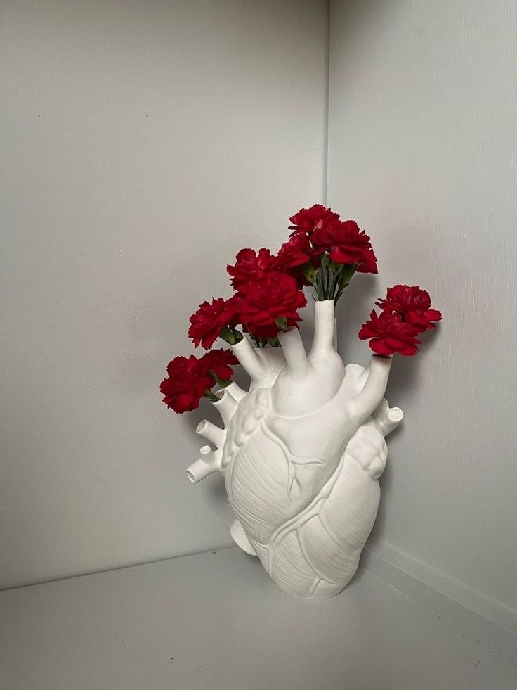 Faceted Heart Geometric Sculpted Vase
